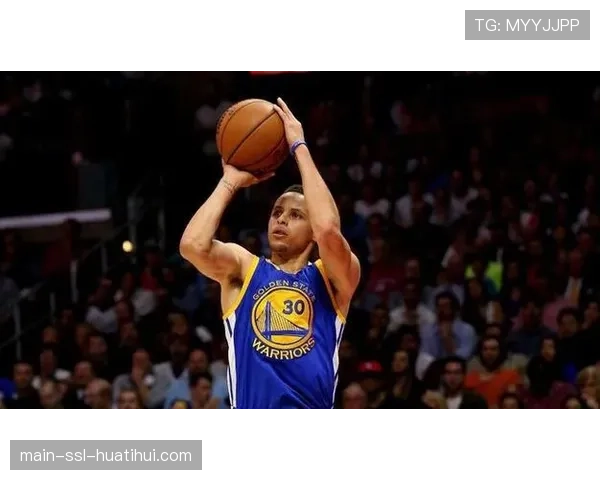 评论：随着三分投射比例持续走高，传统中锋的战术地位是否被重新定义？